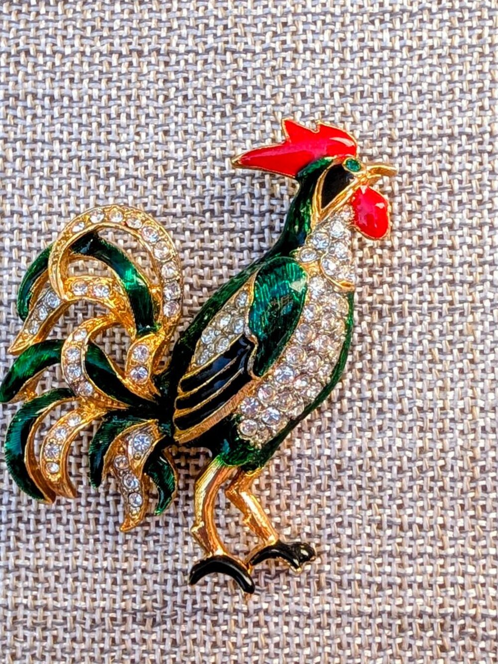 Vintage Rhinestone Enamel Rooster Brooch Gold Tone Multicolor Bird Pin